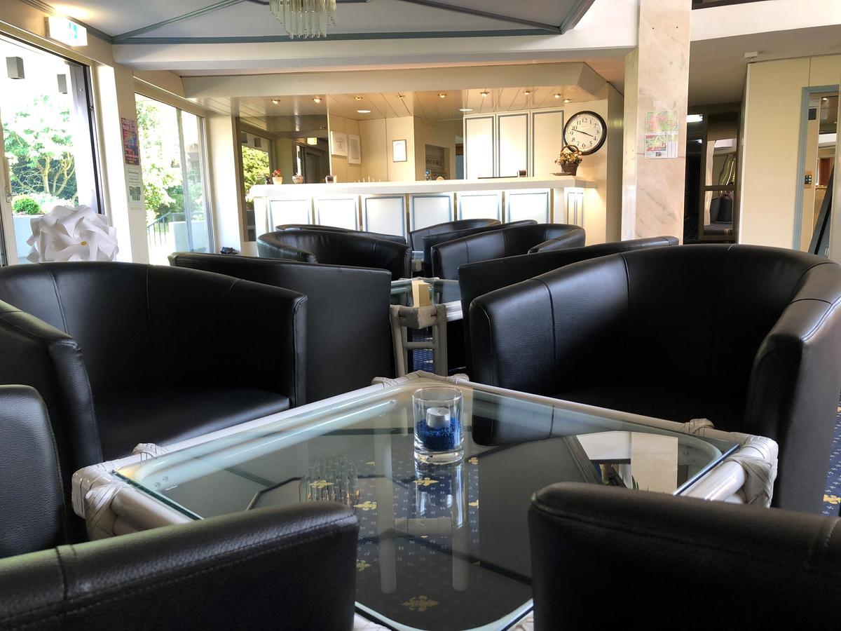 Karaman Group Hotel Bad Nenndorf Eksteriør billede
